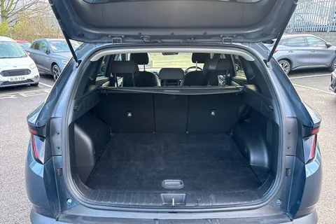 DS71MRV Hyundai Tucson 1.6 h T-GDi 13.8kWh Premium Auto 4WD Euro 6 (s/s) 5dr Thumbnail #11