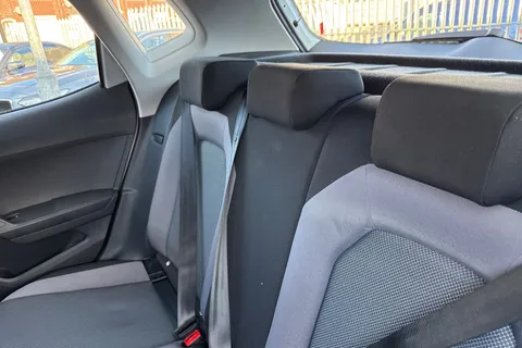 YA70GPO SEAT Arona 1.0 TSI SE Technology DSG Euro 6 (s/s) 5dr Thumbnail #15