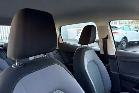 YA70GPO SEAT Arona 1.0 TSI SE Technology DSG Euro 6 (s/s) 5dr Thumbnail #22