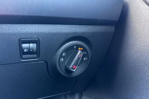 YA70GPO SEAT Arona 1.0 TSI SE Technology DSG Euro 6 (s/s) 5dr Thumbnail #42