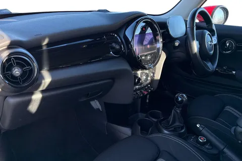 BU21FFL Mini Hatch 2.0 Cooper S Classic Euro 6 (s/s) 3dr Thumbnail #10