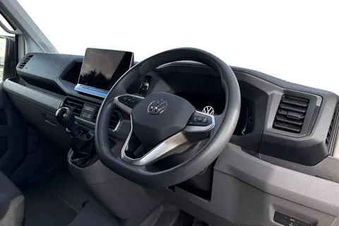 DG25CZC Volkswagen Crafter 2.0 TDI 140PS Commerce High Roof Van Thumbnail #15