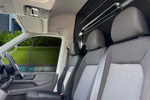 DF75WRO Volkswagen Crafter 2.0 TDI 140PS Commerce High Roof Van Thumbnail #16