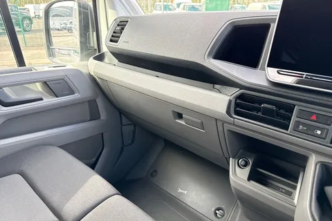 DF75WRO Volkswagen Crafter 2.0 TDI 140PS Commerce High Roof Van Thumbnail #20