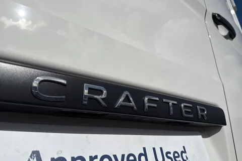 DF75WRO Volkswagen Crafter 2.0 TDI 140PS Commerce High Roof Van Thumbnail #31