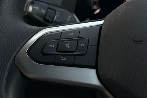 DF75WRO Volkswagen Crafter 2.0 TDI 140PS Commerce High Roof Van Thumbnail #35