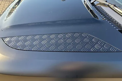 DT73ZHH Land Rover Defender 110 3.0 D250 XS Edition 5dr Thumbnail #29