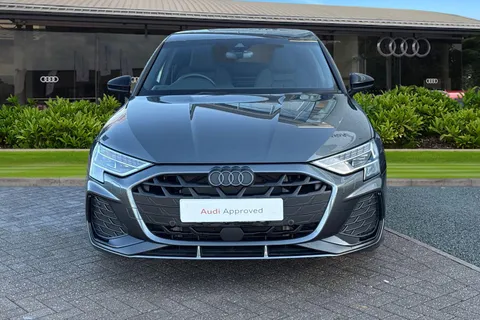 DW25AUK Audi A3 Black Edition 40 TFSI e  204 PS S tronic Thumbnail #6