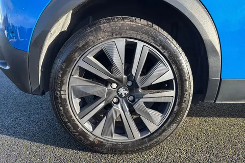 10 of 66 for PEUGEOT e-2008 50kWh GT Premium Auto 5dr