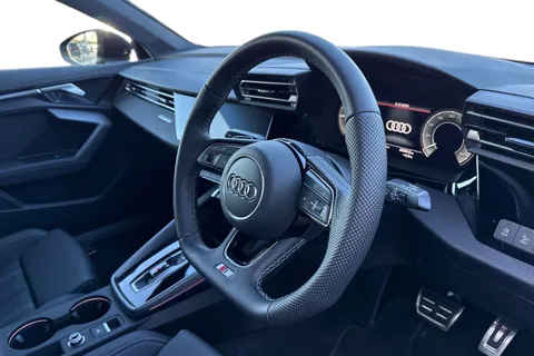 DW25AUK Audi A3 Black Edition 40 TFSI e  204 PS S tronic Thumbnail #14