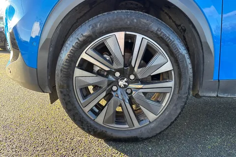 12 of 66 for PEUGEOT e-2008 50kWh GT Premium Auto 5dr