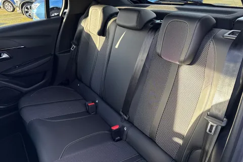 NJ74XOG PEUGEOT 208 1.2 PureTech GT Euro 6 (s/s) 5dr Thumbnail #19