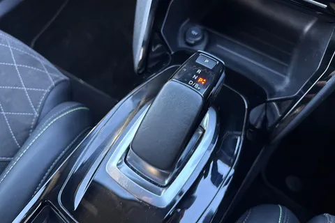 22 of 66 for PEUGEOT e-2008 50kWh GT Premium Auto 5dr