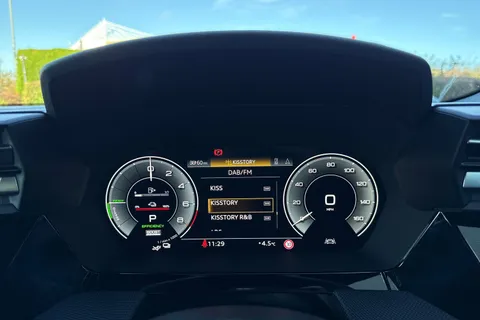 DW25AUK Audi A3 Black Edition 40 TFSI e  204 PS S tronic Thumbnail #26