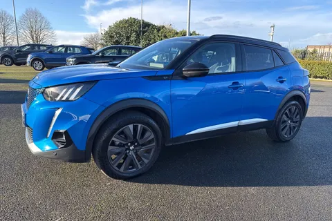 26 of 66 for PEUGEOT e-2008 50kWh GT Premium Auto 5dr