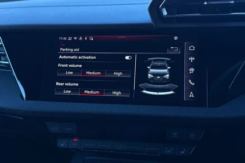 DW25AUK Audi A3 Black Edition 40 TFSI e  204 PS S tronic Thumbnail #40