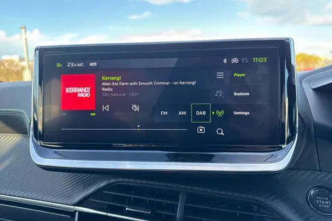 NJ74XOG PEUGEOT 208 1.2 PureTech GT Euro 6 (s/s) 5dr Thumbnail #45