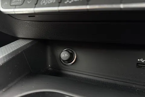 DA22PVD Audi A4 Avant Avant Sport Edition 35 TFSI  150 PS S tronic Thumbnail #49