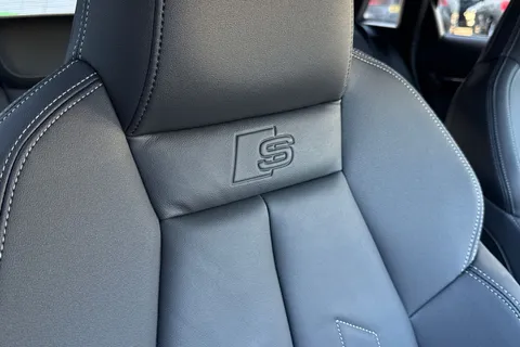 DW25AUK Audi A3 Black Edition 40 TFSI e  204 PS S tronic Thumbnail #50