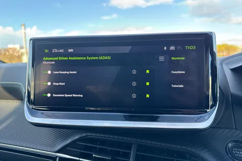 NJ74XOG PEUGEOT 208 1.2 PureTech GT Euro 6 (s/s) 5dr Thumbnail #48