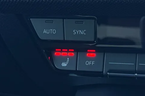 DW25AUK Audi A3 Black Edition 40 TFSI e  204 PS S tronic Thumbnail #53