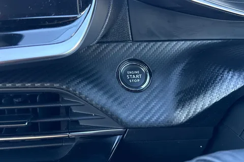 55 of 66 for PEUGEOT e-2008 50kWh GT Premium Auto 5dr