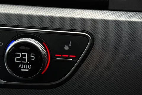 DA22PVD Audi A4 Avant Avant Sport Edition 35 TFSI  150 PS S tronic Thumbnail #60