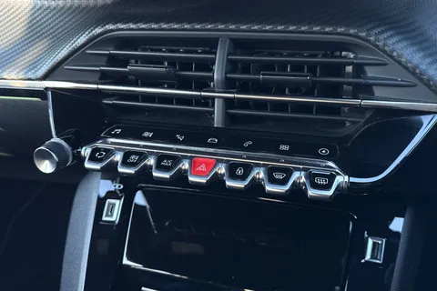 56 of 66 for PEUGEOT e-2008 50kWh GT Premium Auto 5dr