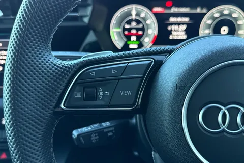 DW25AUK Audi A3 Black Edition 40 TFSI e  204 PS S tronic Thumbnail #60