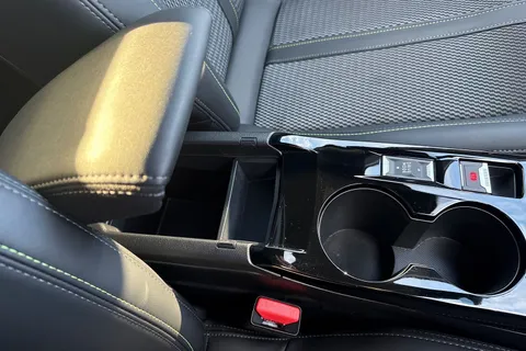 NJ74XOG PEUGEOT 208 1.2 PureTech GT Euro 6 (s/s) 5dr Thumbnail #59