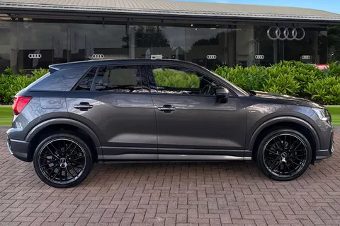 BV22NSO Audi Q2 Black Edition 30 TFSI  110 PS 6-speed Thumbnail #4