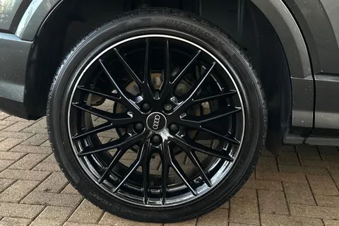 BV22NSO Audi Q2 Black Edition 30 TFSI  110 PS 6-speed Thumbnail #11