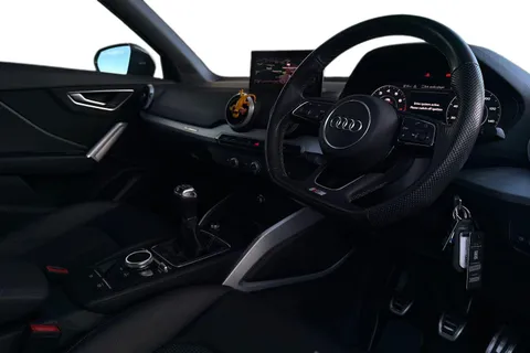 BV22NSO Audi Q2 Black Edition 30 TFSI  110 PS 6-speed Thumbnail #15