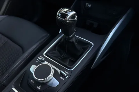 BV22NSO Audi Q2 Black Edition 30 TFSI  110 PS 6-speed Thumbnail #24