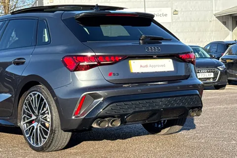 DF74UKW Audi S3 Black Edition TFSI  333 PS S tronic Thumbnail #9