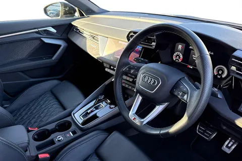 DF74UKW Audi S3 Black Edition TFSI  333 PS S tronic Thumbnail #15