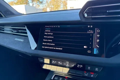 DF74UKW Audi S3 Black Edition TFSI  333 PS S tronic Thumbnail #42