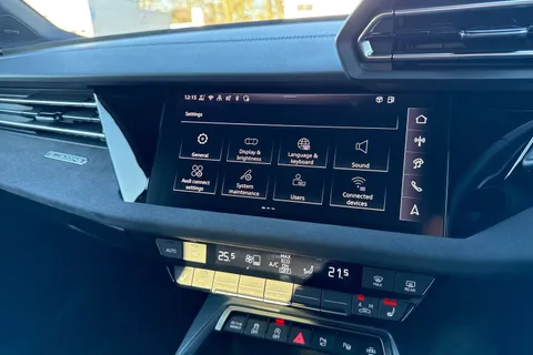 DF74UKW Audi S3 Black Edition TFSI  333 PS S tronic Thumbnail #51