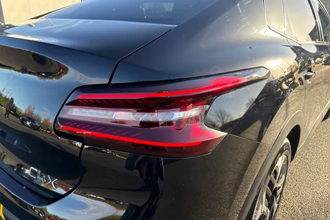 KW74RYX Citroën C4 X 1.2 PureTech MAX Fastback EAT8 Euro 6 (s/s) 4dr Thumbnail #8