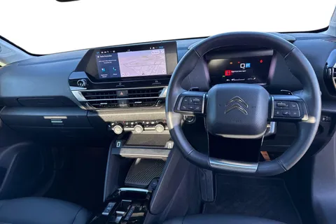 KW74RYX Citroën C4 X 1.2 PureTech MAX Fastback EAT8 Euro 6 (s/s) 4dr Thumbnail #18