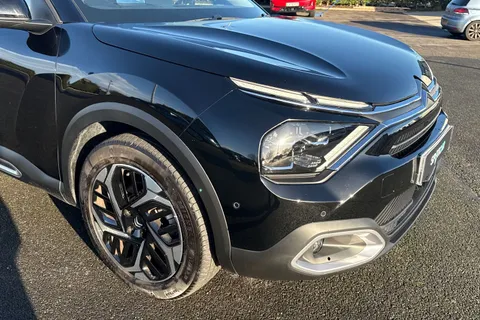 KW74RYX Citroën C4 X 1.2 PureTech MAX Fastback EAT8 Euro 6 (s/s) 4dr Thumbnail #25