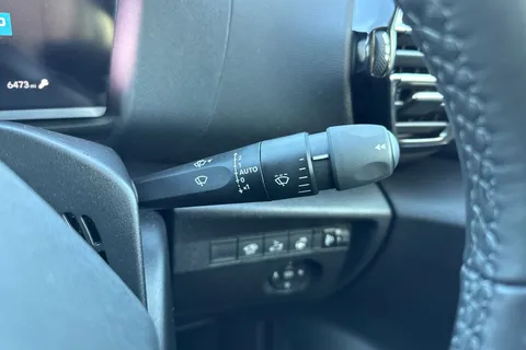 KW74RYX Citroën C4 X 1.2 PureTech MAX Fastback EAT8 Euro 6 (s/s) 4dr Thumbnail #43