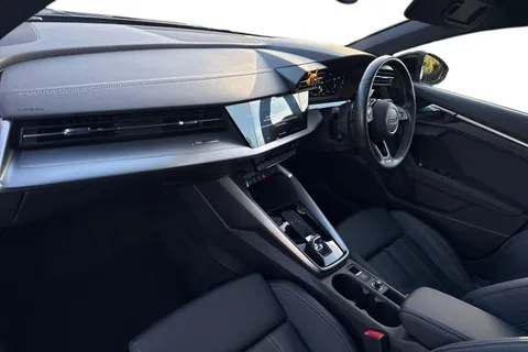 15 of 66 for Audi A3 S line 30 TDI 116 PS S tronic