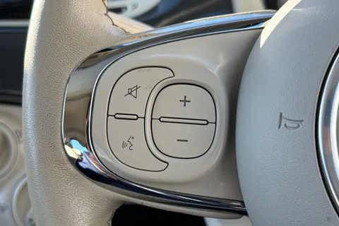 KX68JCJ FIAT 500 1.2 Lounge Euro 6 (s/s) 3dr Thumbnail #40