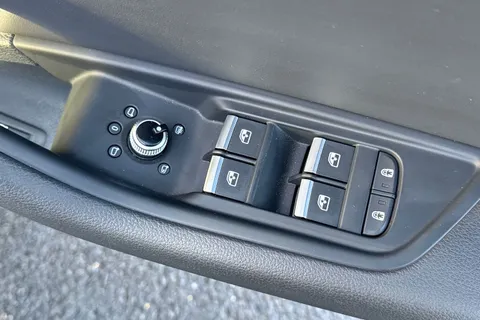 PN23MPU Audi A4 Avant Avant Sport Edition 35 TDI  163 PS S tronic Thumbnail #22