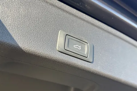 PN23MPU Audi A4 Avant Avant Sport Edition 35 TDI  163 PS S tronic Thumbnail #38