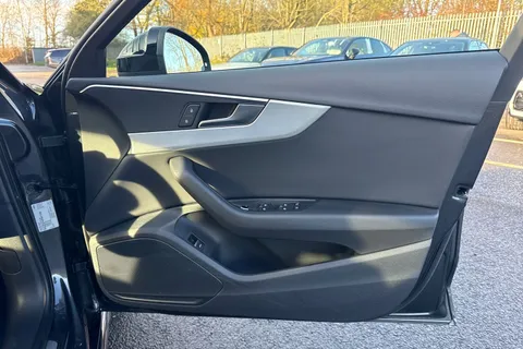 PN23MPU Audi A4 Avant Avant Sport Edition 35 TDI  163 PS S tronic Thumbnail #43