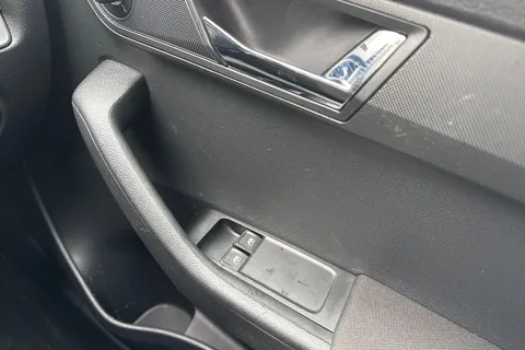 MJ22WWL Škoda Fabia 1.0 TSI SE L Euro 6 (s/s) 5dr Thumbnail #19