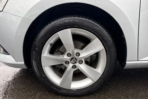 MJ22WWL Škoda Fabia 1.0 TSI SE L Euro 6 (s/s) 5dr Thumbnail #24