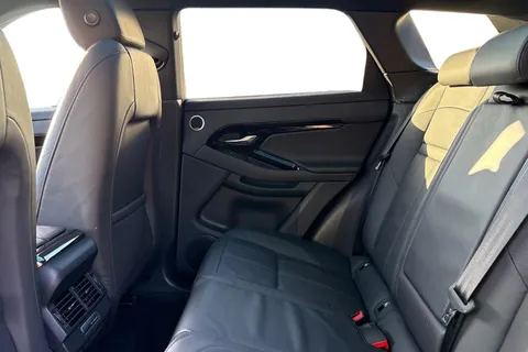 KT73GJX Land Rover Range Rover Evoque 2.0 D200 Dynamic HSE 5dr Thumbnail #4